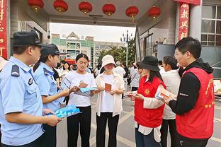 今日趣图：2027年34岁的博格巴结束禁赛，宣布把天赋带到曼联